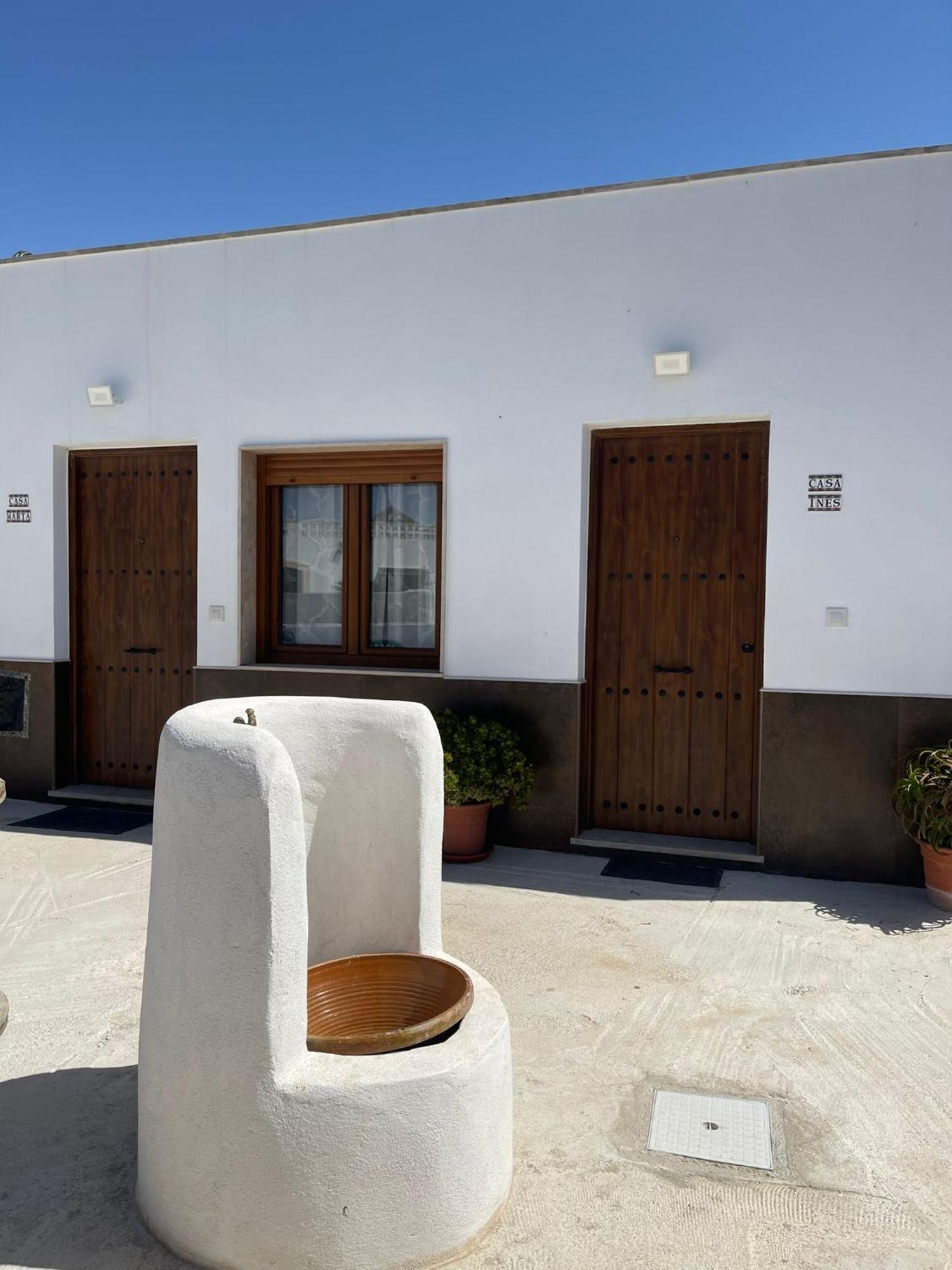 Apartamentos La Palmera Fernan Perez Esterno foto
