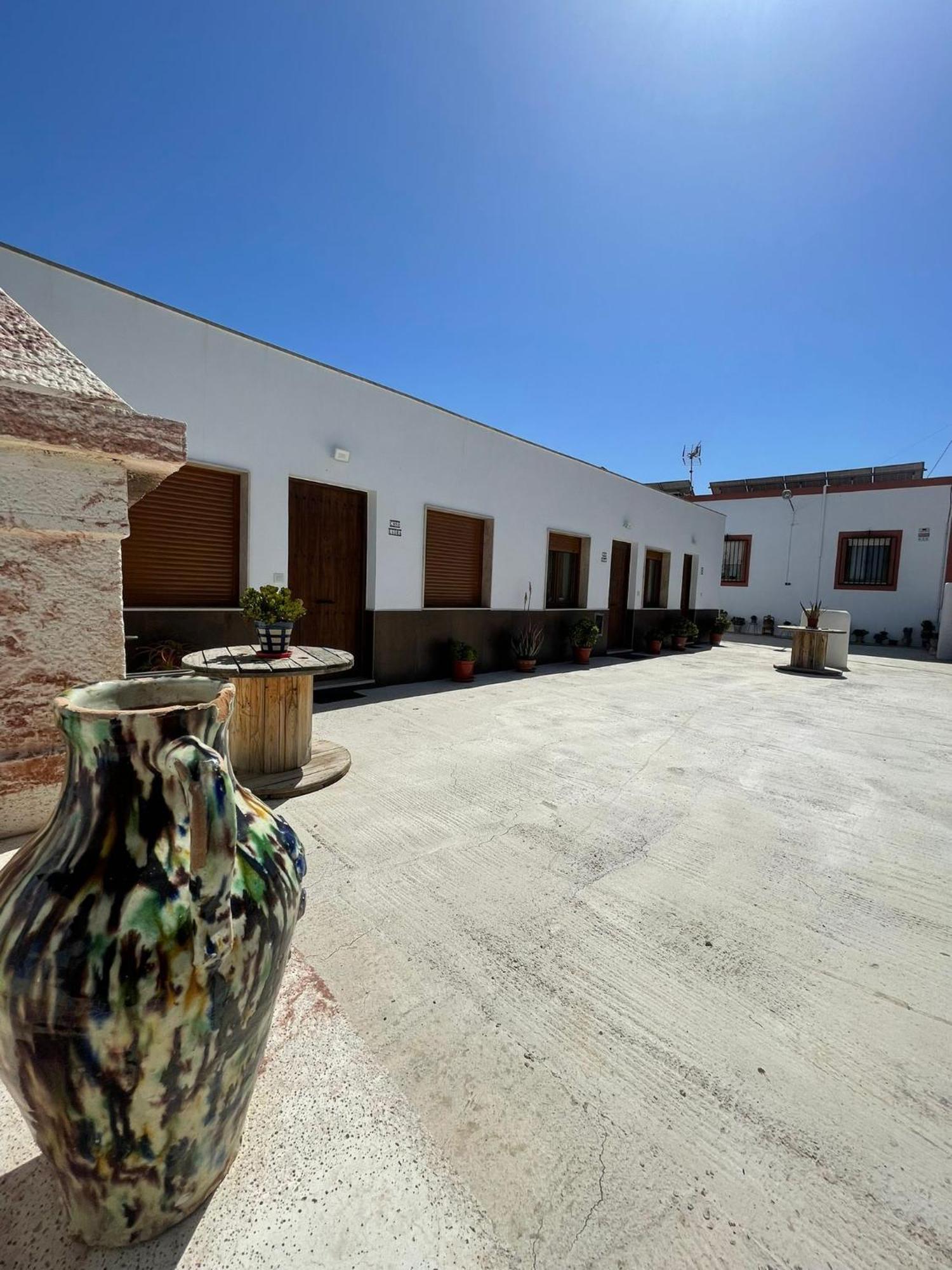 Apartamentos La Palmera Fernan Perez Esterno foto